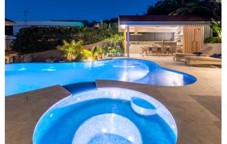 Jakin Luxury Living