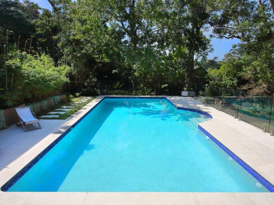 AEON Pools